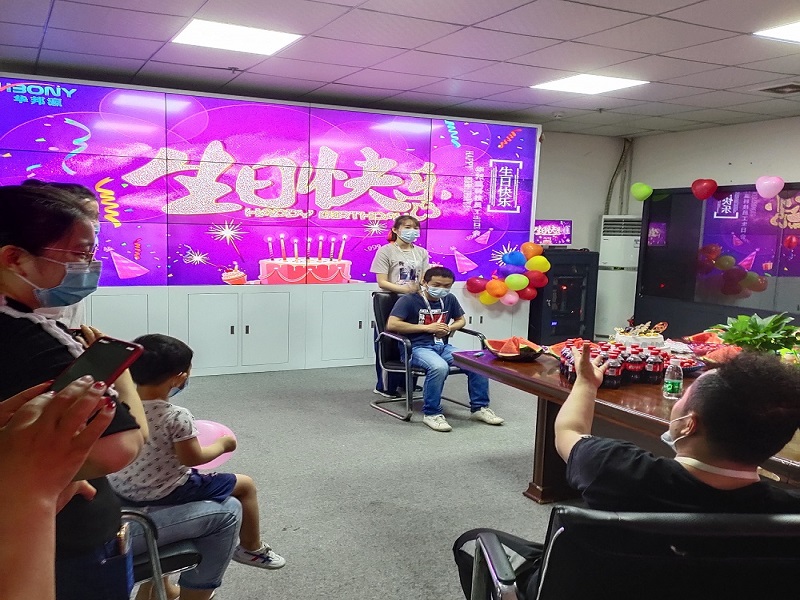 陽春三月，華邦瀛第一季度員工生日會慶?；顒訄A滿結(jié)束